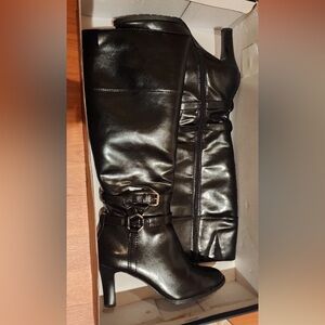 Chaps Fiameta Black Heeled Boots